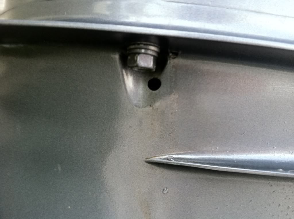 Yamaha F200 Oil leak at lower unit (pics inside) The Hull Truth