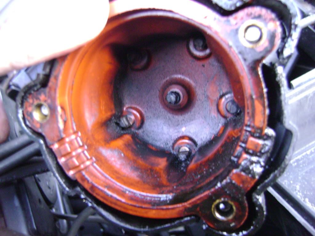 Replaced the rear cam seals on my Volvo 850 2.0 20v 96 Volvo Owners