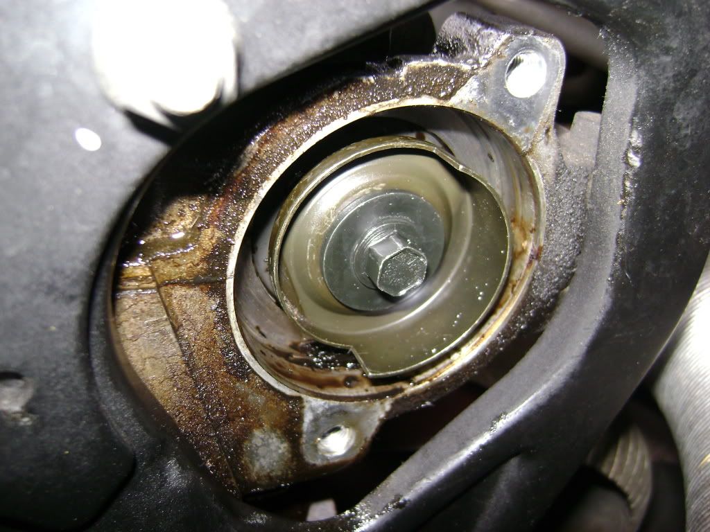 Replaced the rear cam seals on my Volvo 850 2.0 20v 96 Volvo Owners