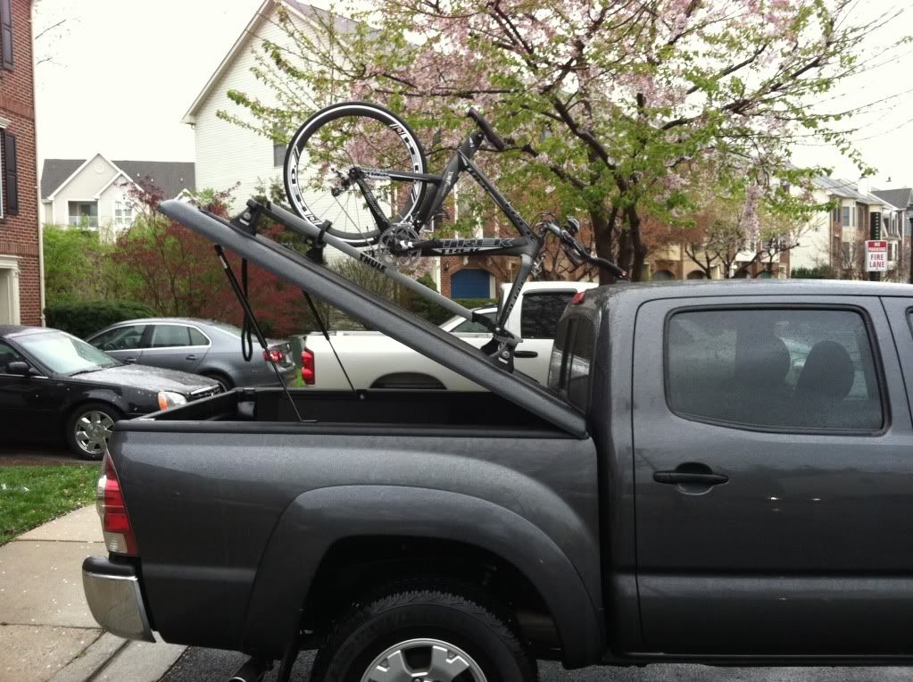 toyota tacoma bike rack bed