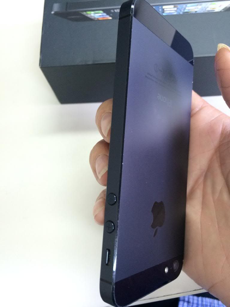 iphone 5 black 16g, quoc te. 8tr - 4