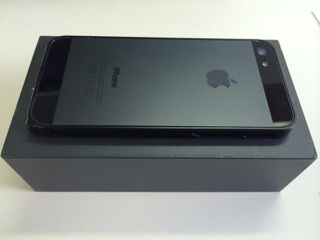 iphone 5 black 16g, quoc te. 8tr - 5
