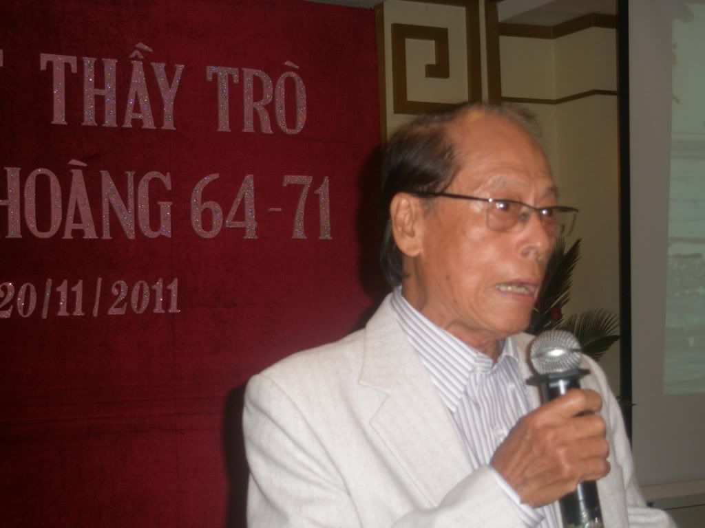 Thầy Huệ