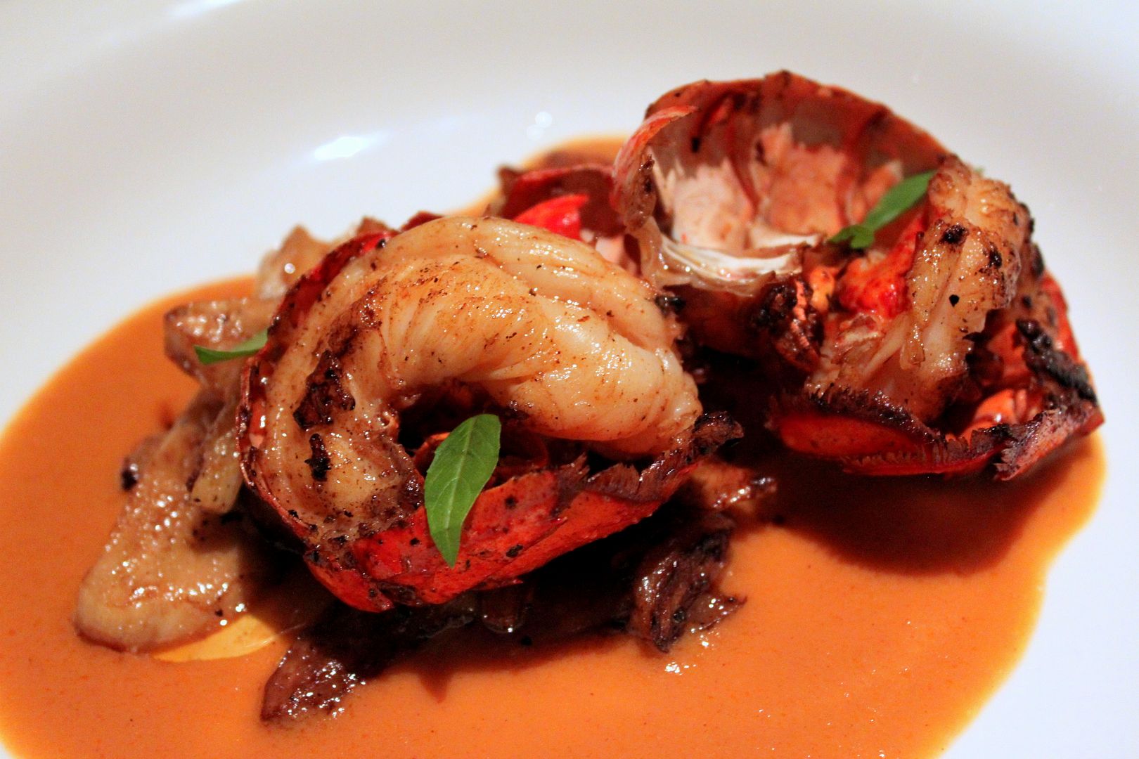 http://i1135.photobucket.com/albums/m631/yumyumformytumtum/Bistro%20Soori/IMG_2395.jpg?t=1340903429