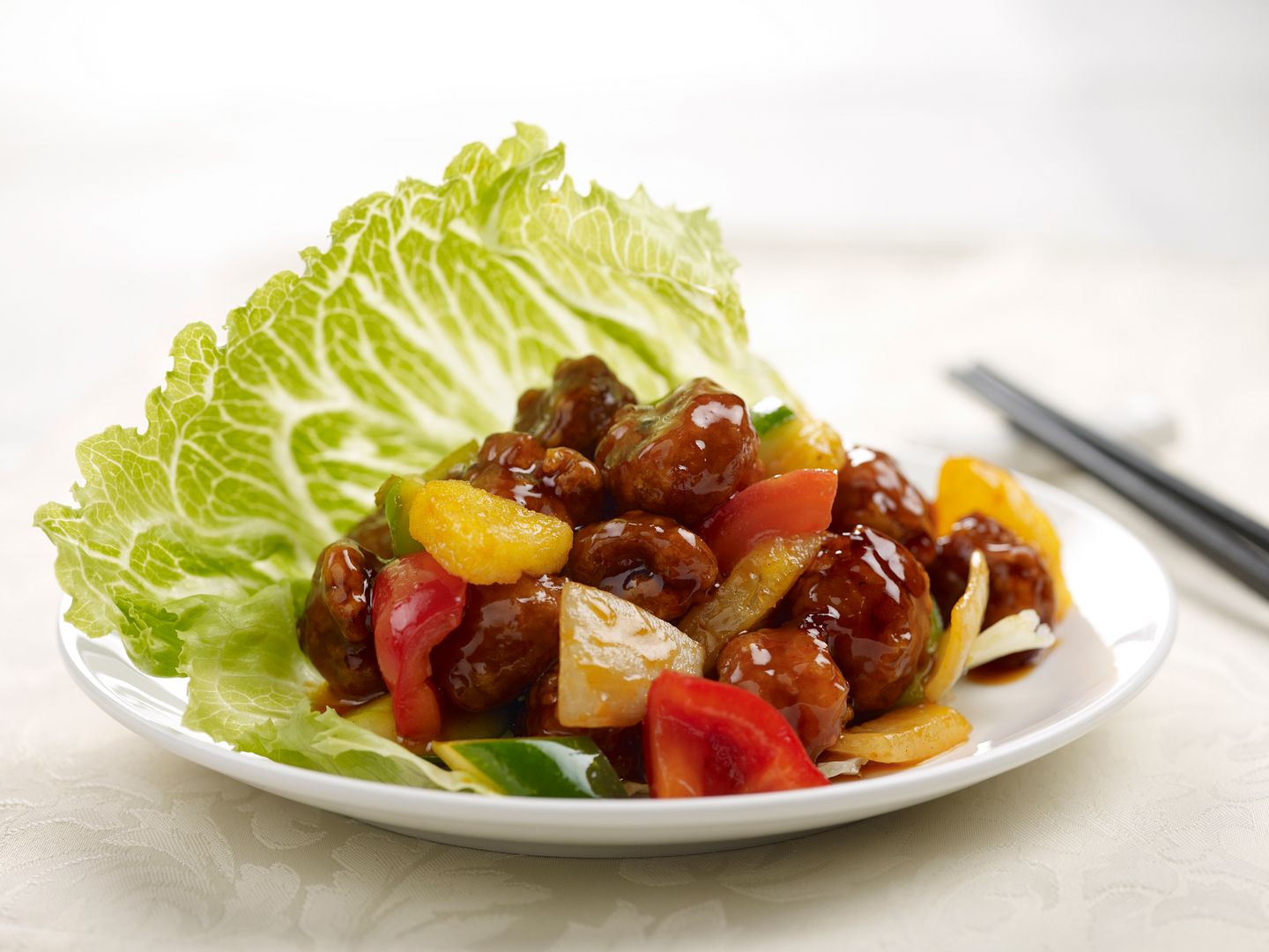 http://i1135.photobucket.com/albums/m631/yumyumformytumtum/Din%20Tai%20Fung%20RWS/CantoneseSweetSourPork2.jpg?t=1319771712