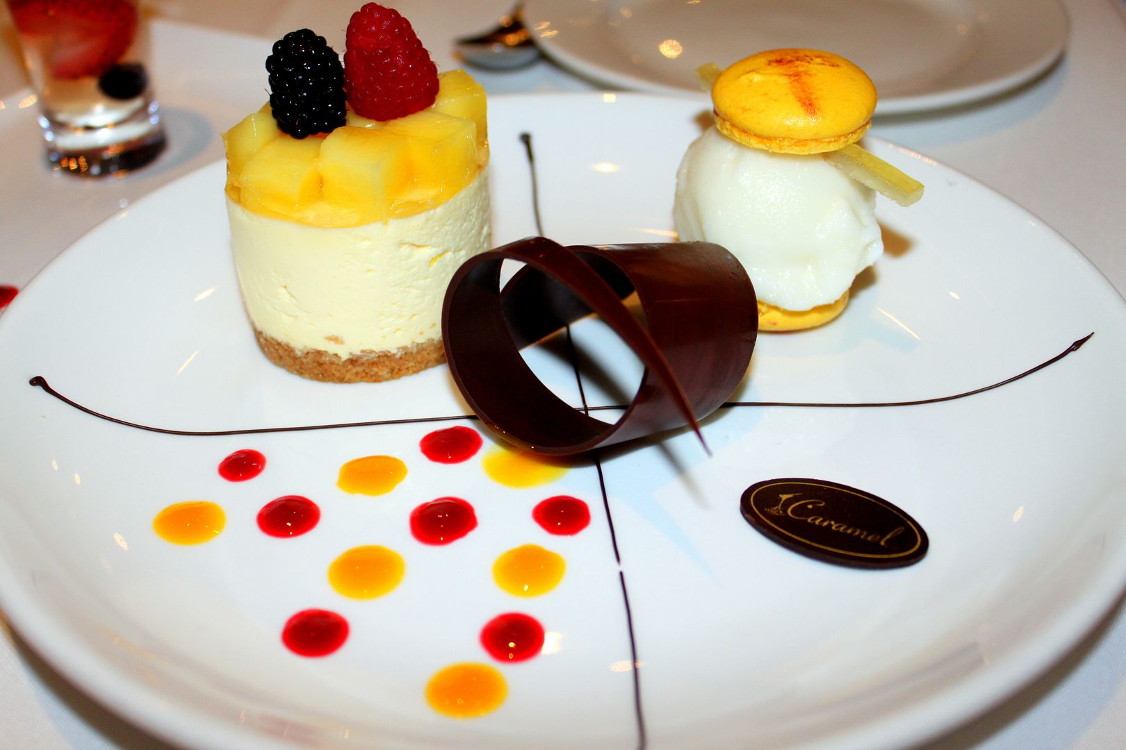 http://i1135.photobucket.com/albums/m631/yumyumformytumtum/Stellar%20at%201%20Altitude/IMG_7822.jpg?t=1314166097