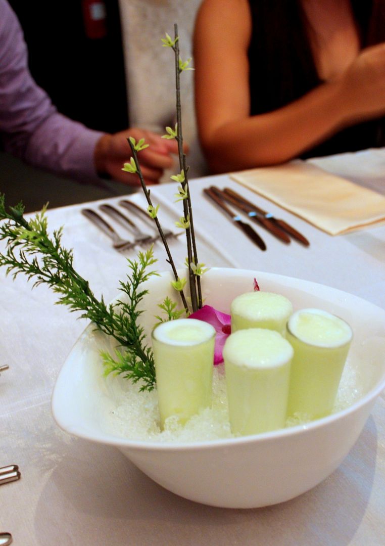 http://i1135.photobucket.com/albums/m631/yumyumformytumtum/The%20Clan%20Restaurant/IMG_3804.jpg?t=1346685487