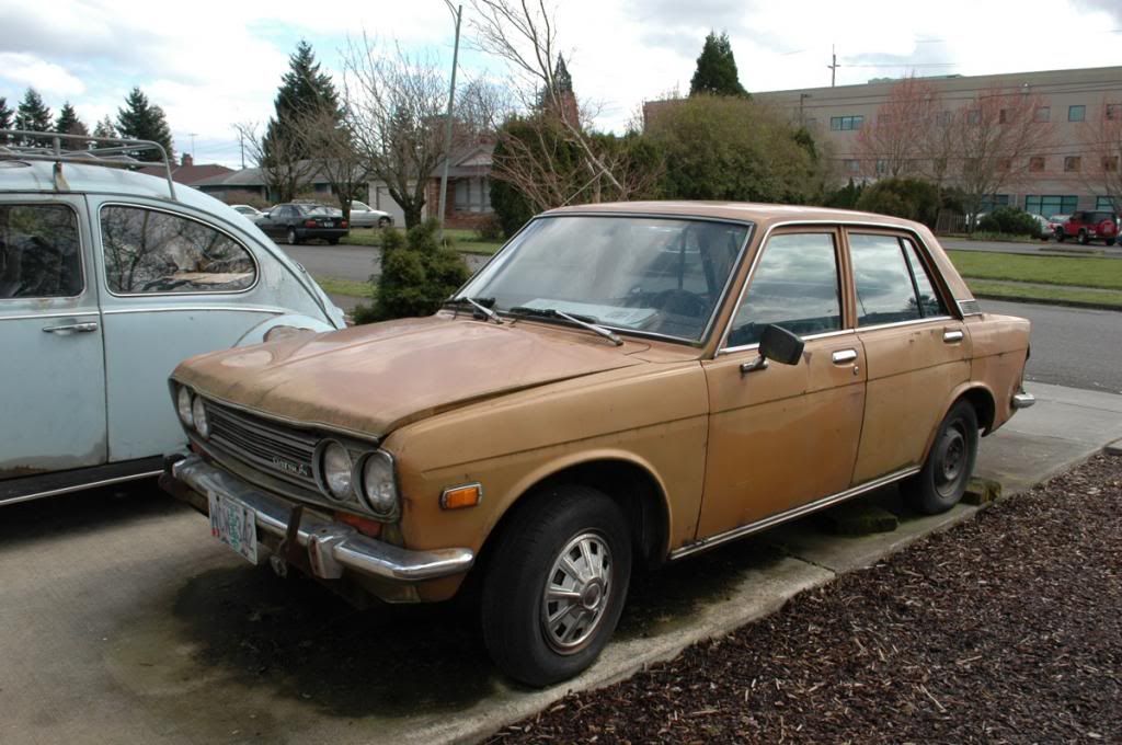 1973-Datsun-510-4-door-sedan-01.jpg